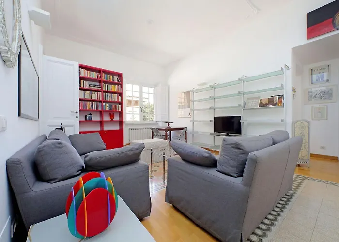 Parioli, Bright And Quiet 2br By Halldis *